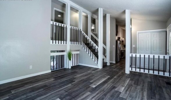 Building Photo - 2602 Montebello Dr W