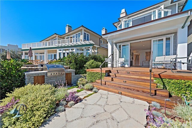 Building Photo - 1369 Gaviota Dr
