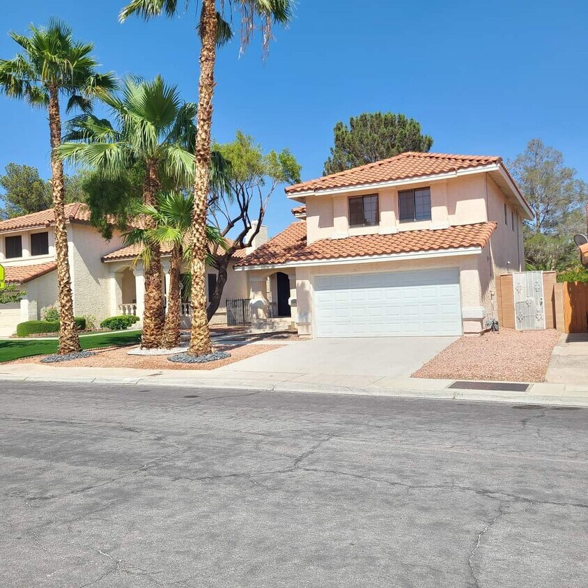 Primary Photo - 3100 Waterview Dr