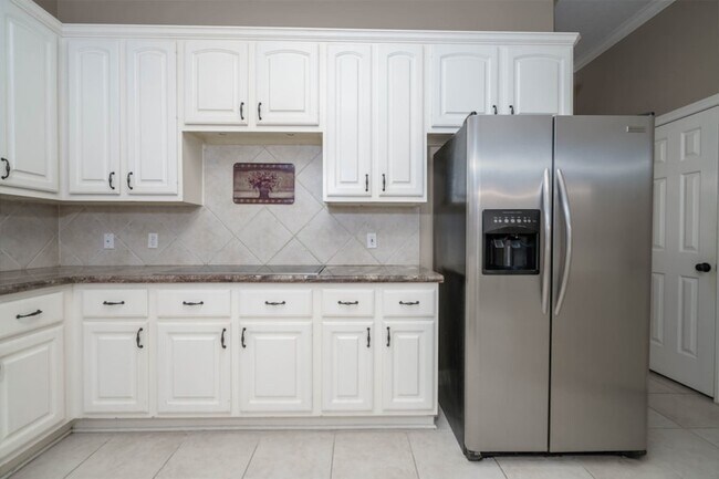 Foto del edificio - 5415 Emerald Brook