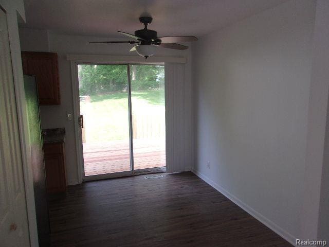 Building Photo - 2425 Dexter Rd