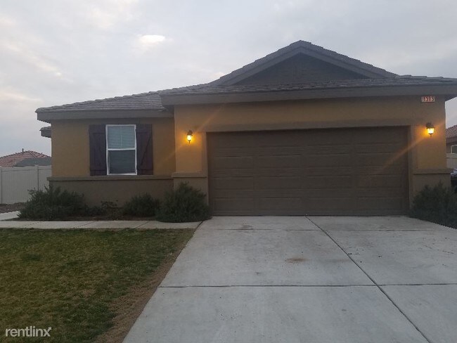 Building Photo - 1305 Chula Vista Ave