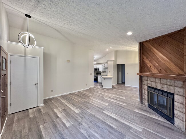 Foto del edificio - 263 Sumption Dr