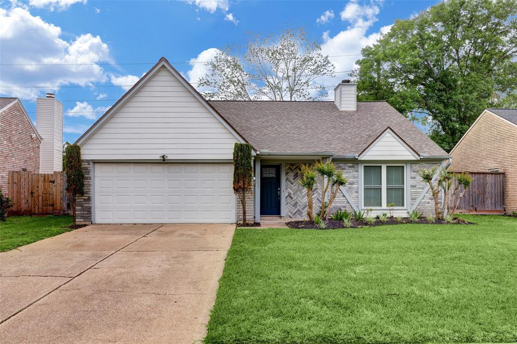 Foto principal - 18242 Brooknoll Dr