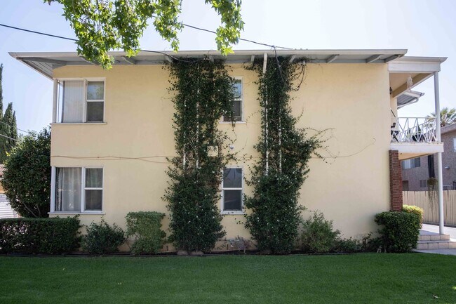Foto del edificio - 5336 Hermitage Ave