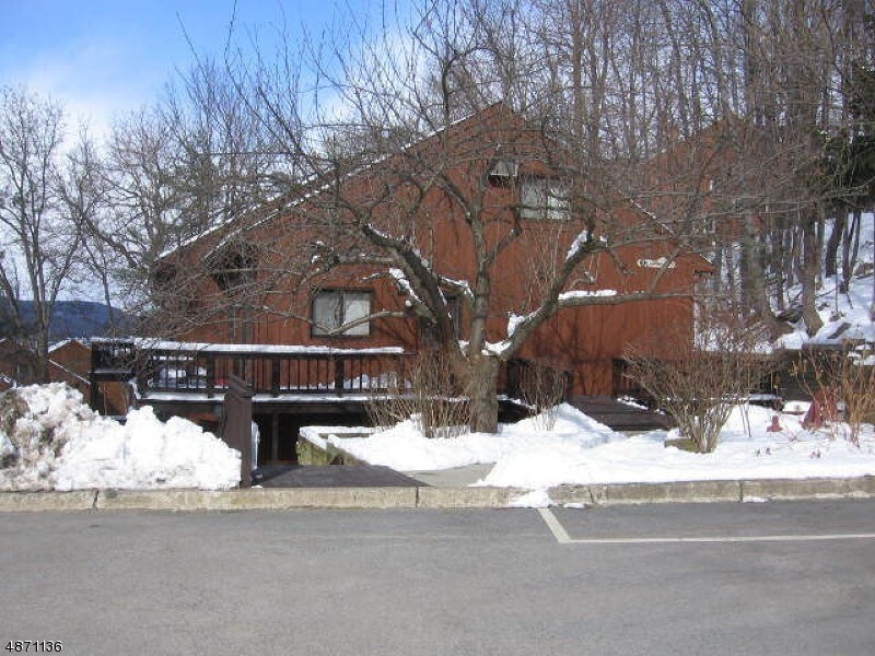 1 Sundance Ct Unit 7, Vernon Township, NJ 07462 Room for Rent in