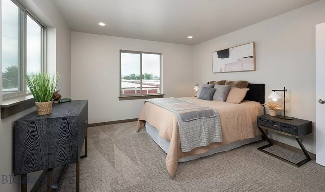 Building Photo - Brand New Three Bedroom Townhouse W/ AC