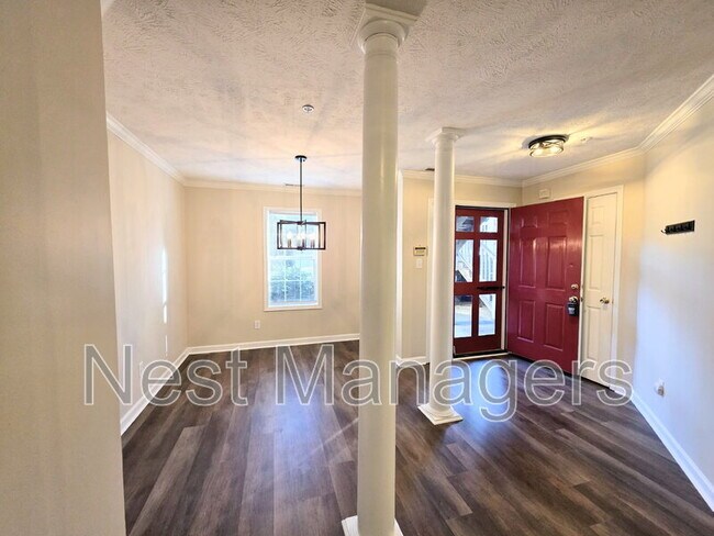 Foto del edificio - 302 Bubble Creek Ct