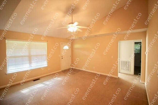 Building Photo - 213 Stokely Dr