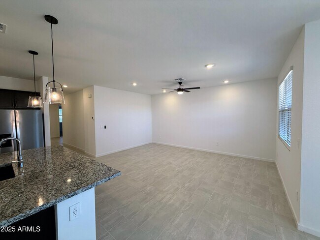 Building Photo - 4169 W Yolanda Ln