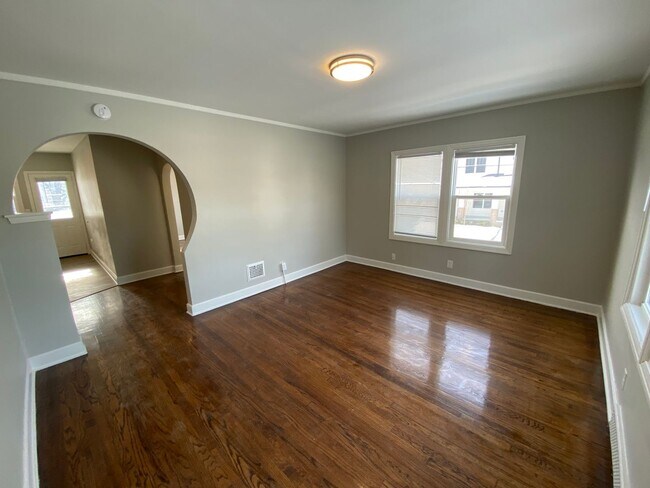 Foto del edificio - 4339 Wakeley St