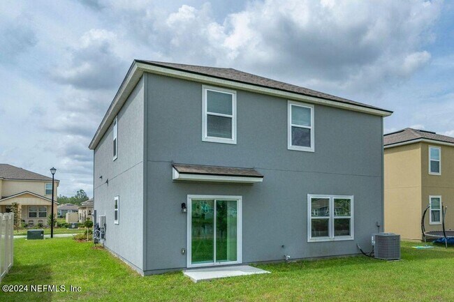 Building Photo - 86666 Nassau Xing Wy
