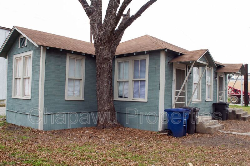 Foto principal - 111 S Olive St