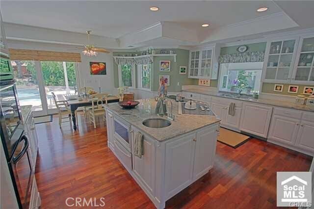 Foto del edificio - 18712 Via Palatino