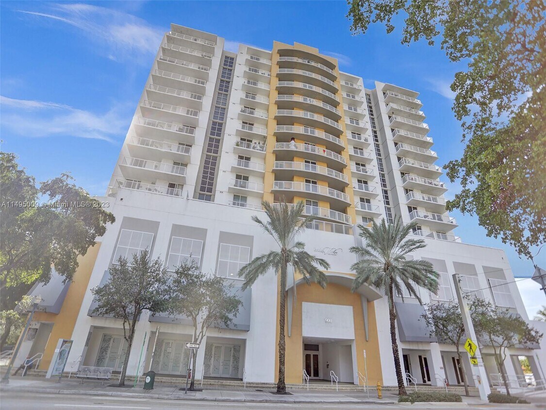 Primary Photo - 900 SW 8th St
