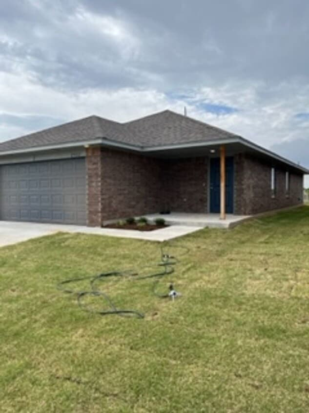 Primary Photo - NEW HOME!