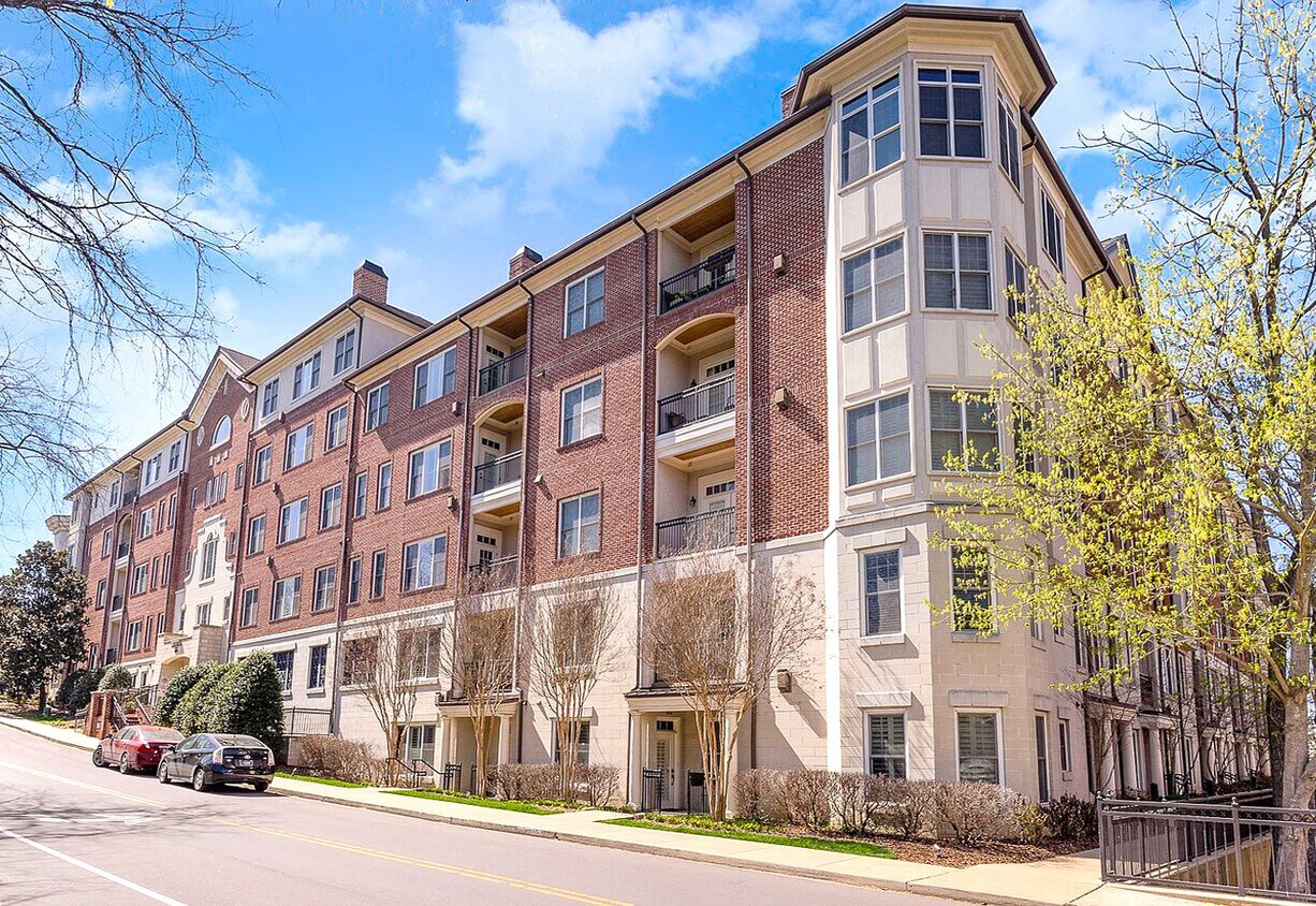 Primary Photo - 4120 Ridgefield Dr