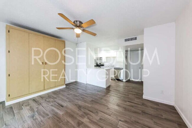 Foto del edificio - 6320 N 16th St