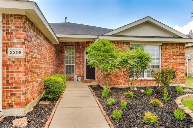 Building Photo - 2305 Glenhaven Dr