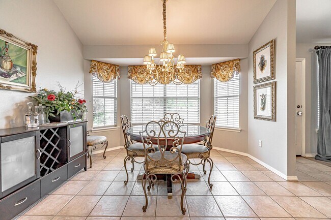 Foto del edificio - Beautiful Bentonville Home!