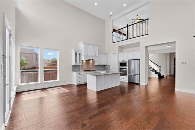 Building Photo - 6533 Mandalay Ct