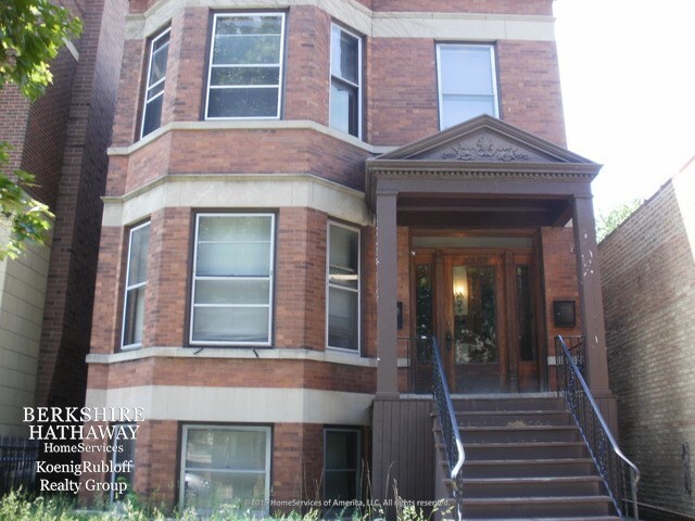 Primary Photo - 2053 W Addison St
