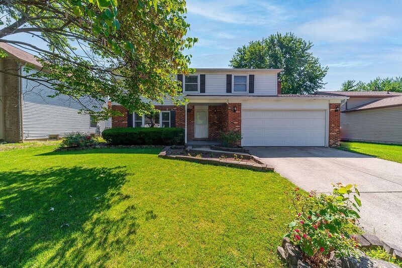Foto principal - 6880 Gray Gables Ln