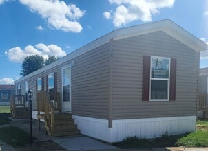 Building Photo - 48 Alpine Dr