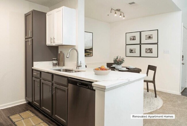 Foto del edificio - 100 Akers Ridge Dr SE