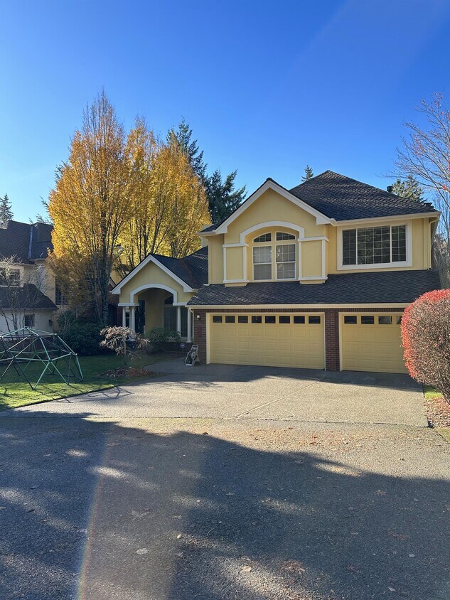 Primary Photo - 5621 165th Pl SE