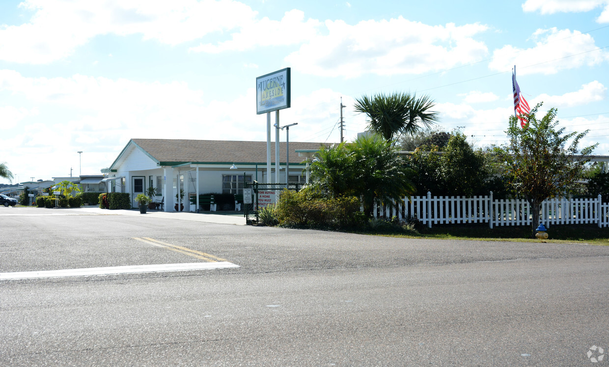 Primary Photo - Lucerne Lakeside Community