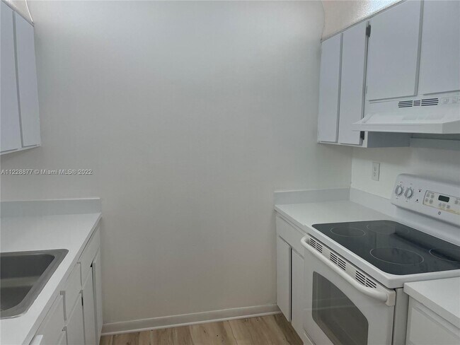 Building Photo - 8240 SW 210th St