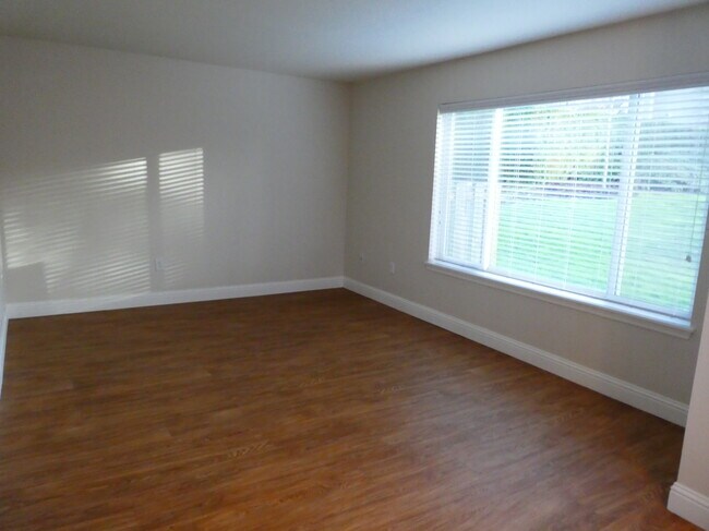 Photo - 7123 SW Sagert St Townhome