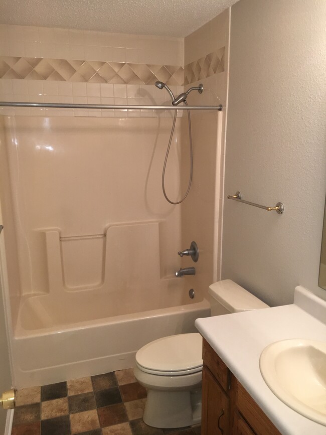 2nd Bathroom - 17738 Captiva Way