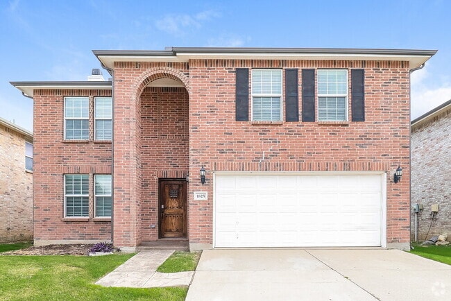 Building Photo - 1825 Shasta View Dr
