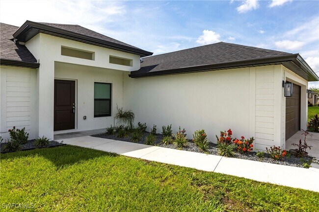Foto del edificio - 543 Charwood Ave S