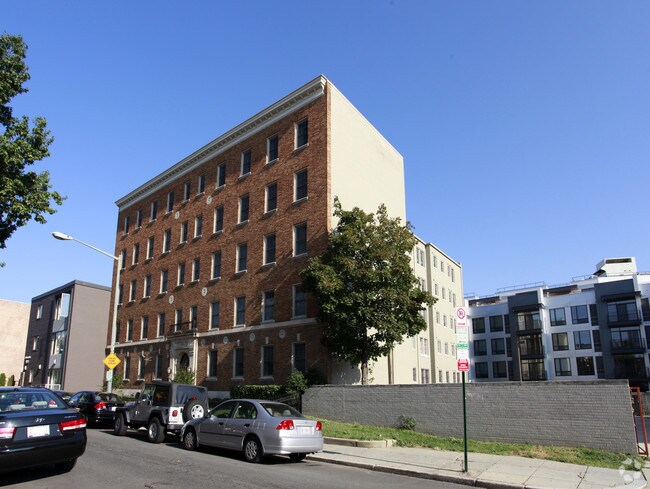 Building Photo - Newton Hall Apartments
