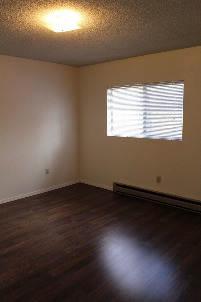 Back bedroom - 101 W A St