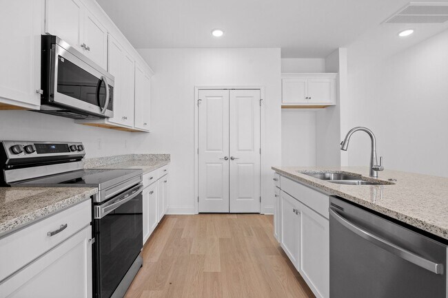Foto del edificio - New Design 2-bedroom Lily Townhome at James Creek