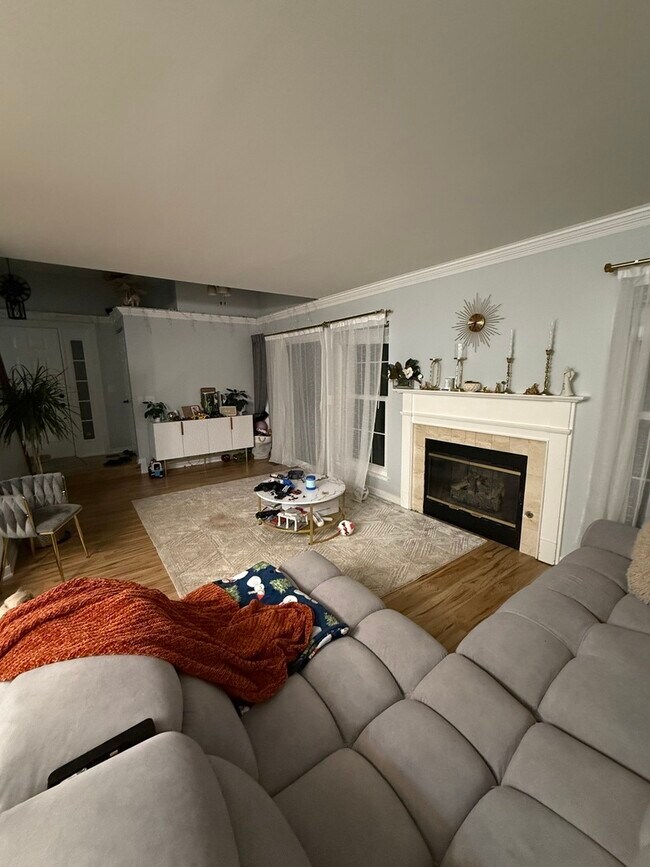 Foto del edificio - 1063 Stillwater Rd