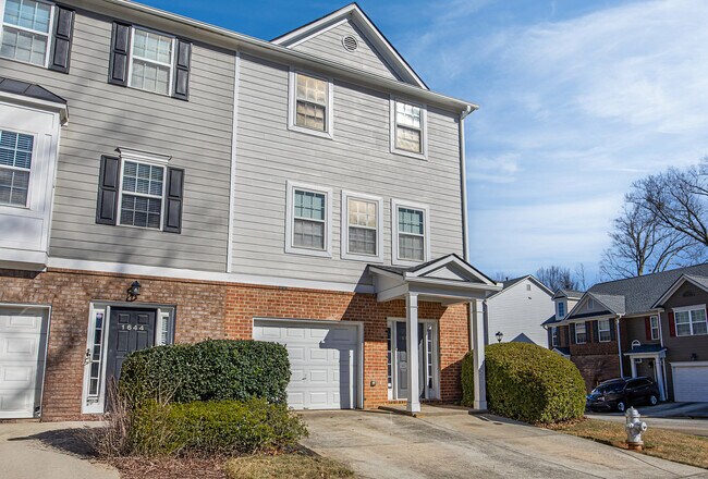 Foto del edificio - 1646 Austin Meadows Dr