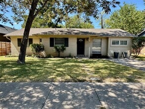 Building Photo - 8302 Briarwood Ln
