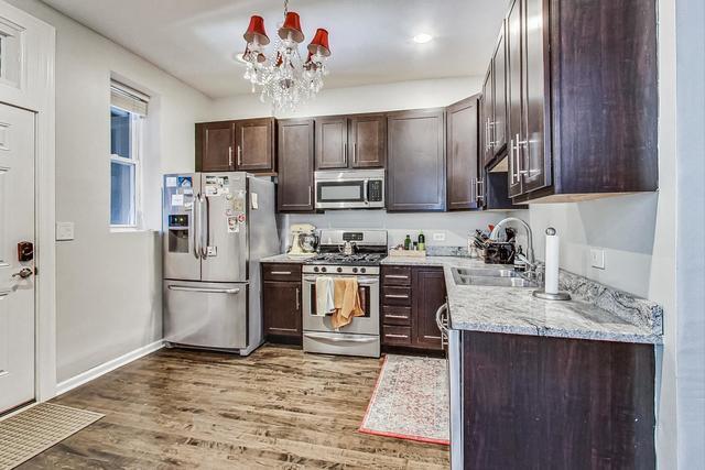 Foto principal - 3136 N Kenmore Ave
