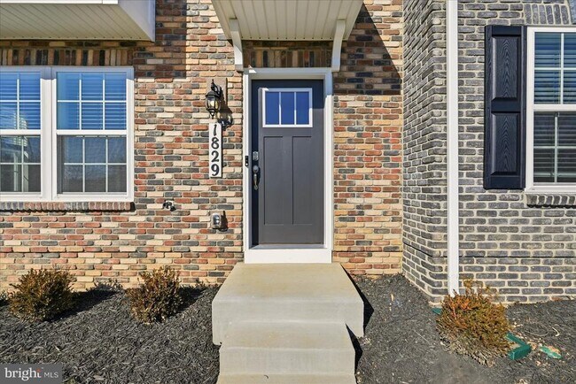 Foto del edificio - 1829 Harvest Dr