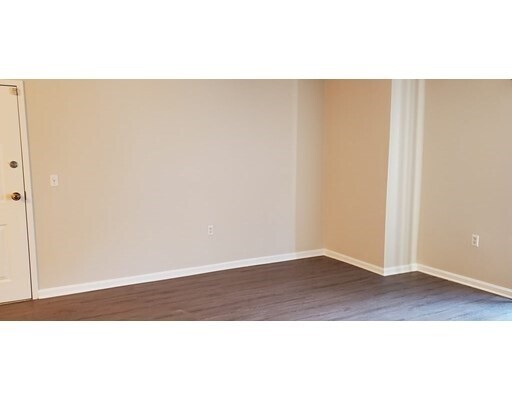 Building Photo - 24 Vernon St