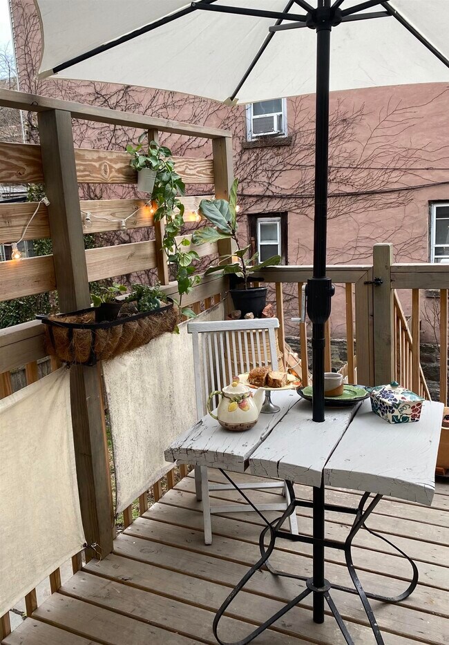 Building Photo - 41 Park Ave