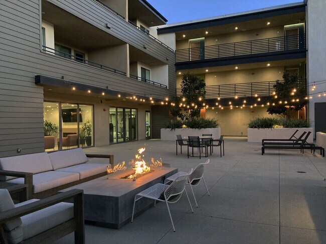 Foto del edificio - 77 North Apartments