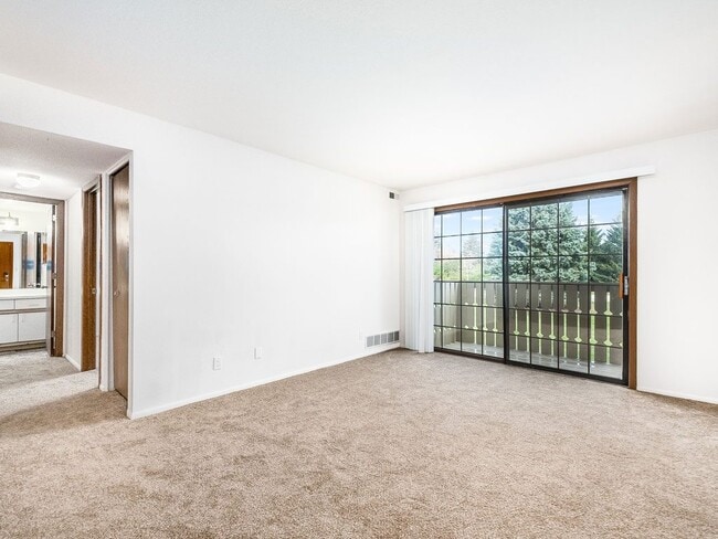 Foto del edificio - Tanglewood Apartments