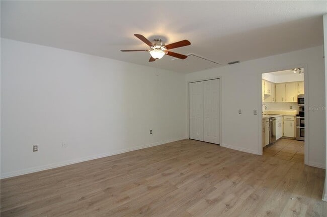 Foto del edificio - 1018 Station St