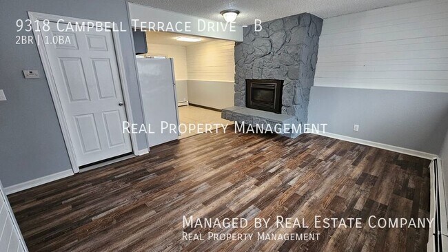 Foto del edificio - Remodeled Ground Floor Two Bedroom w/ Gas ...